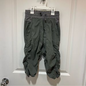 Ivivva cropped pants